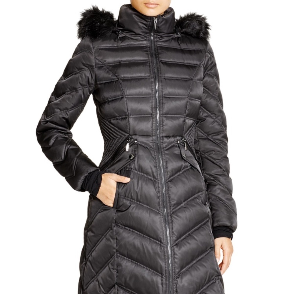 Laundry by Shelli Segal maxi length fitted puffer